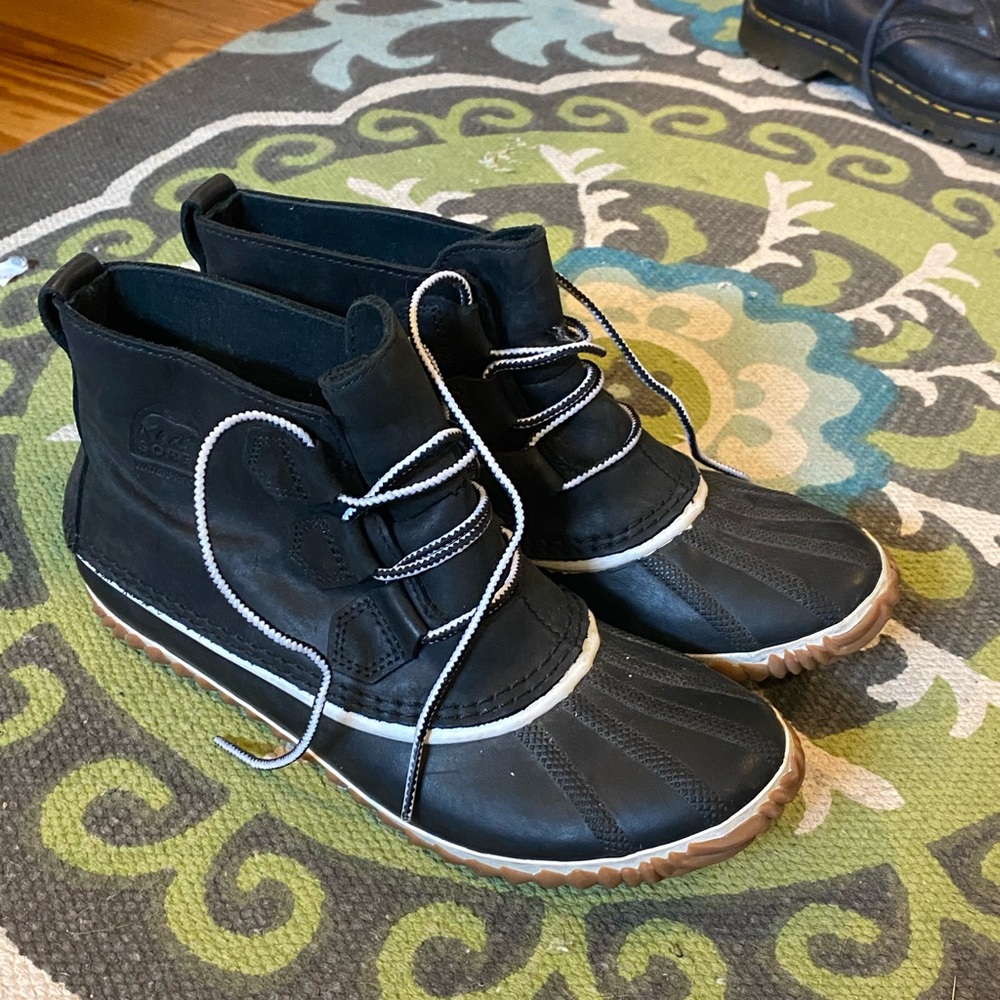 Sorel rain boots